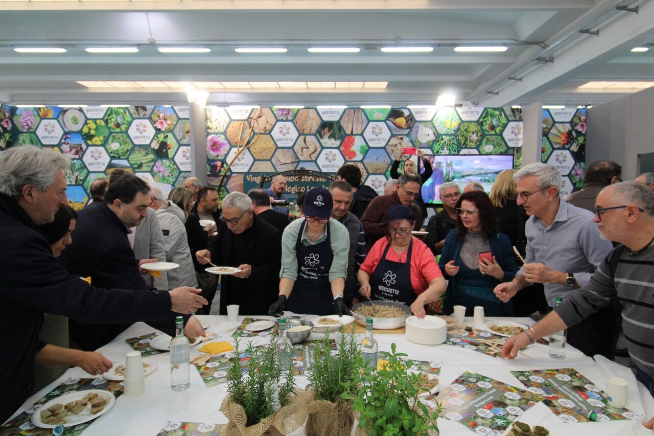 WhatsApp Image 2025-03-10 at 17.44.25