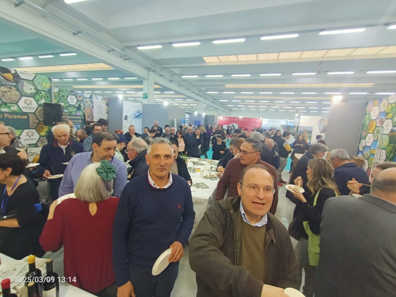 WhatsApp Image 2025-03-10 at 17.44.28