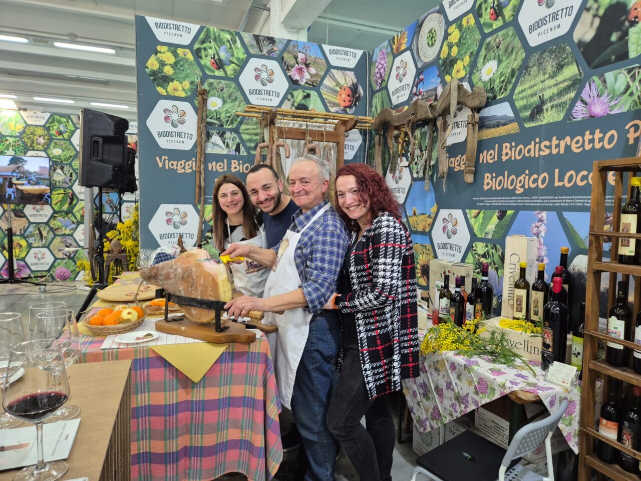 WhatsApp Image 2025-03-10 at 17.54.11